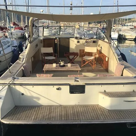 Barca Americana Old Style Refittata *