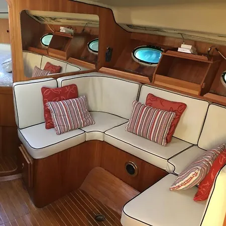 Barca Americana Old Style Refittata Πλωτό κατάλυμα Γένοβα